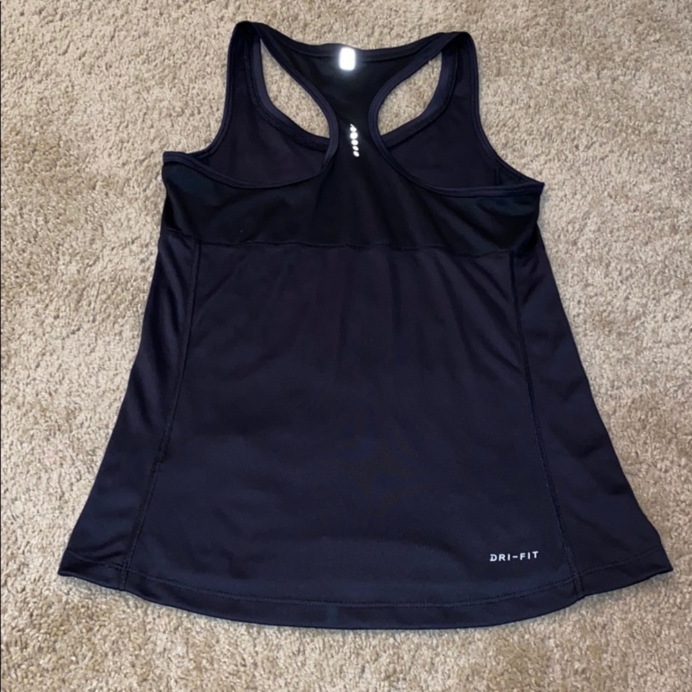 Nike Tank - Picture 2 of 3